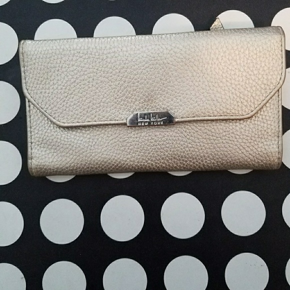 Nicole Miller Handbags - Nicole Miller New York Wallet